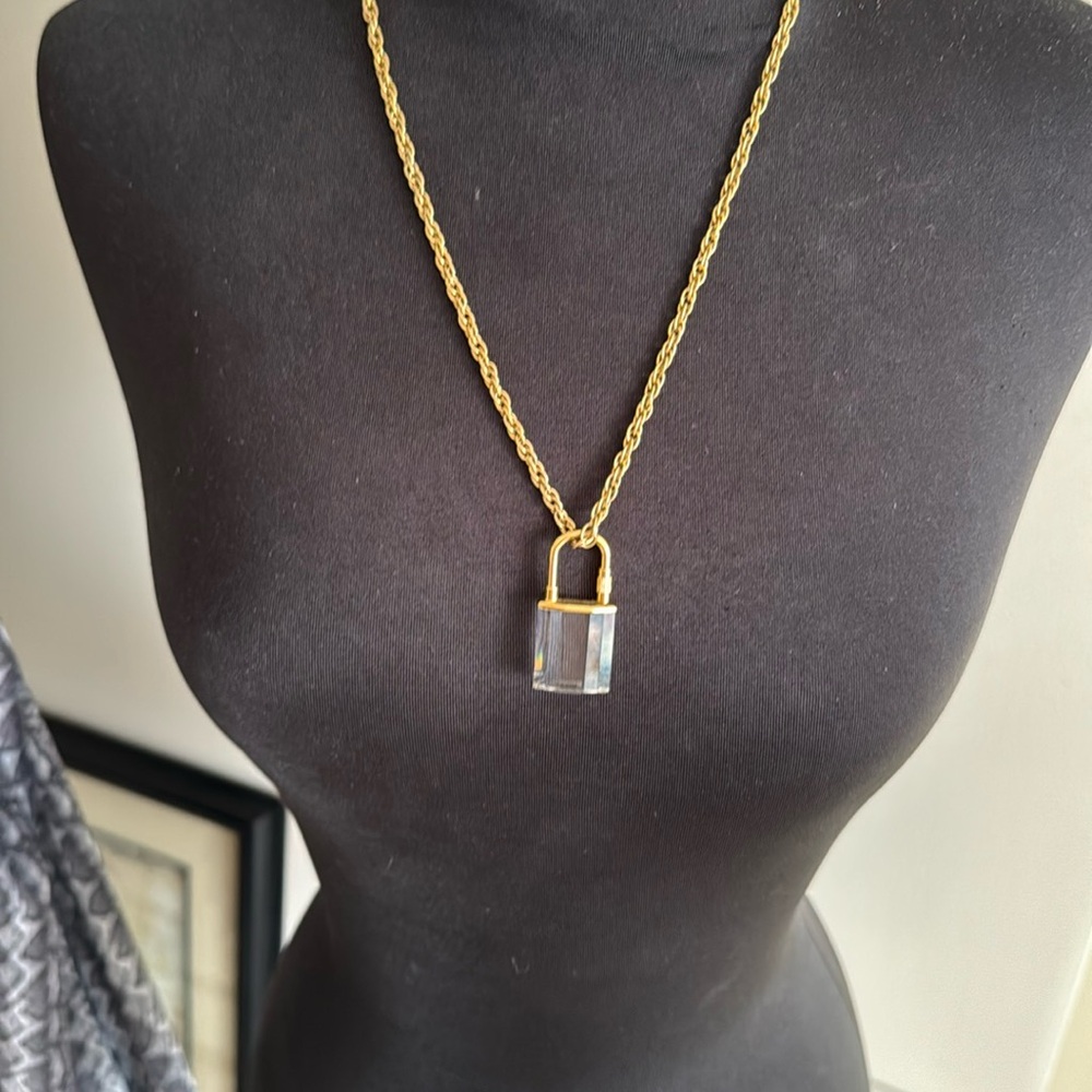 Sarah Coventry Vintage Elegant Gold Necklace with Crystal Pendant